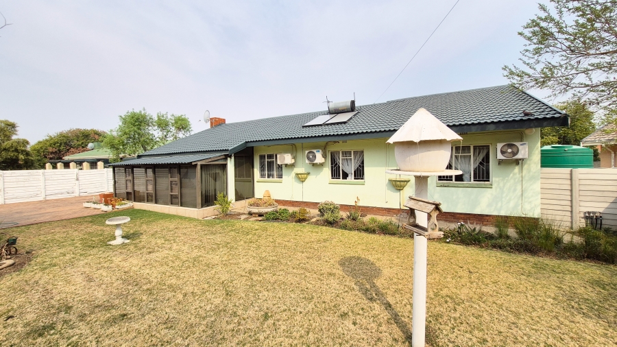 4 Bedroom Property for Sale in Lakeview Free State